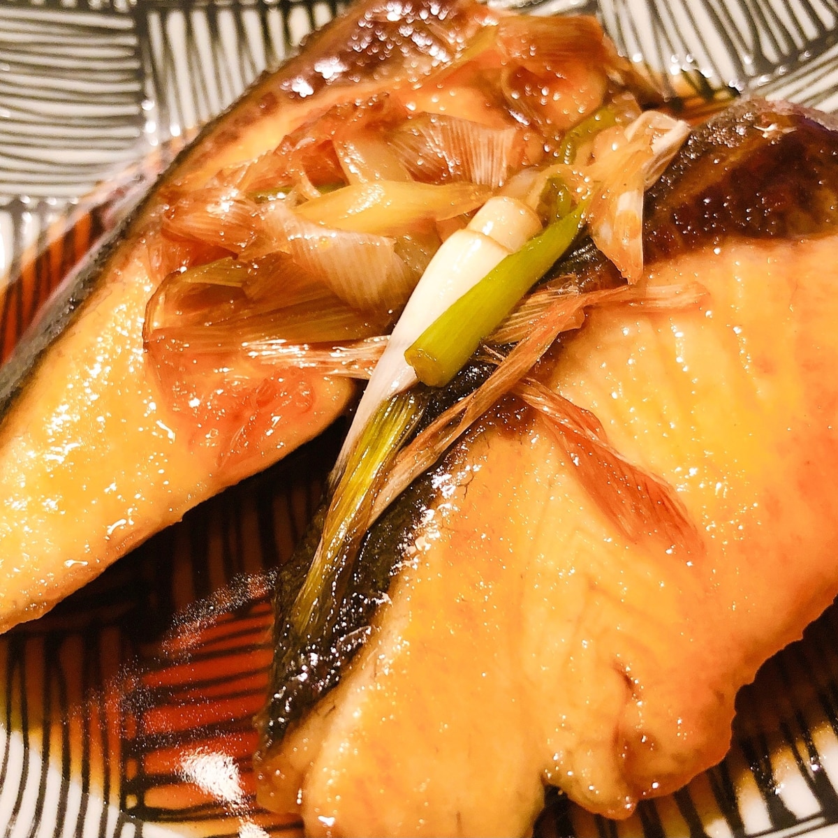 フライパンで ヒラマサの照り焼き レシピ 作り方 By はらぺこもも 楽天レシピ フライパンで ヒラマサの照り焼き レシピ 作り方 By はらぺこもも 楽天レシピ